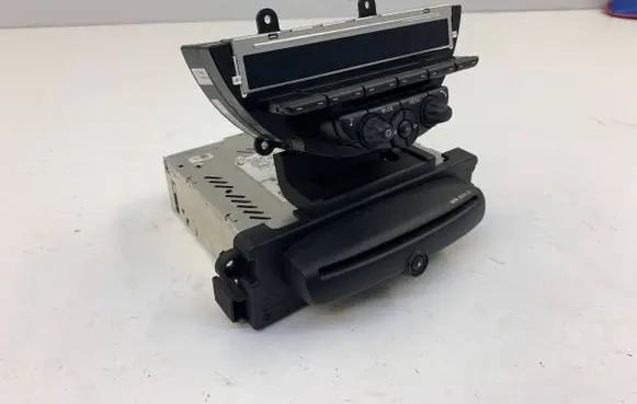 Mini Cooper Countryman R60 Radio/CD/DVD/GPS head unit 3457434 13264010 V01039E6244486
