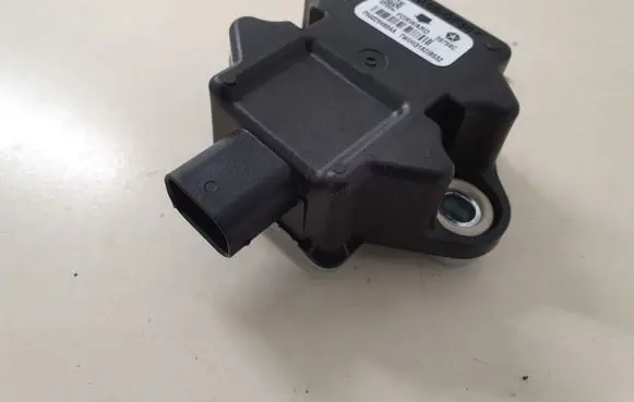 Jeep Grand Cherokee ESP acceleration yaw rate sensor P56029469AA