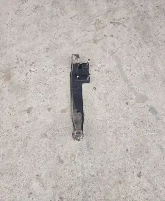 Nissan Terrano Front differential bracket