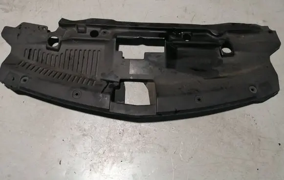 Buick Encore I Radiator trim 94531738