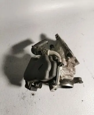 Skoda Octavia Mk3 (5E) Throttle valve 04L128637