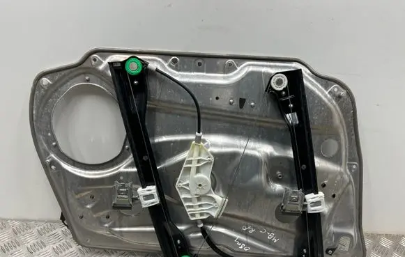Mercedes-Benz C W204 Front window lifting mechanism without motor 981693105