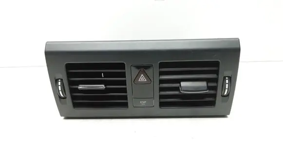 Mercedes-Benz GLK (X204) Dash center air vent grill A2048305054
