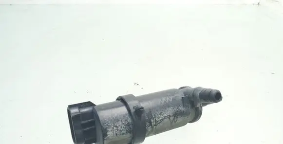 Opel Astra H Headlight washer pump 13157637