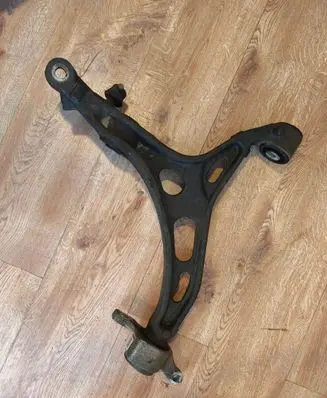 Jeep Grand Cherokee Front lower control arm/wishbone 68022605AD