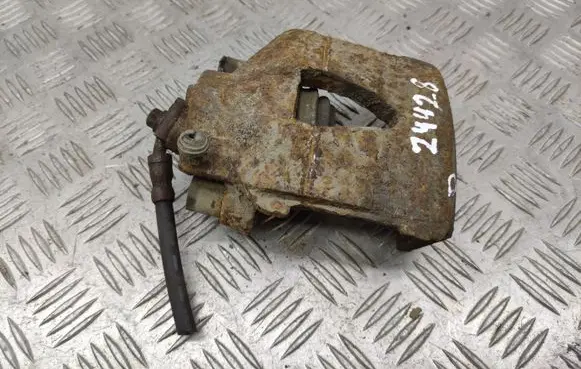 Skoda Yeti (5L) Front brake caliper