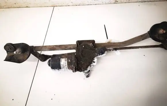 Toyota Corolla E120 E130 Front wiper linkage and motor 