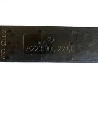 Mercedes-Benz S W223 Aerial antenna amplifier A2239052200