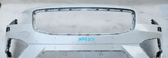 Volvo S90, V90 Front bumper