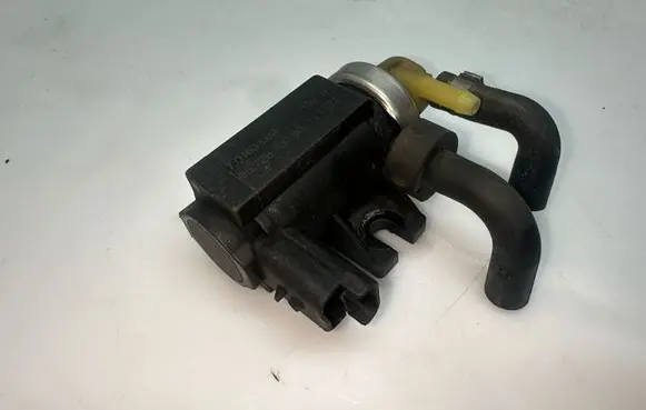 Peugeot 308 Turbo solenoid valve 9672875080