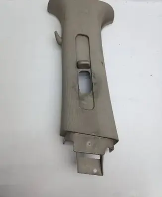 Chrysler 300 - 300C (B) pillar trim (top) 976330 1AV97BD1AB