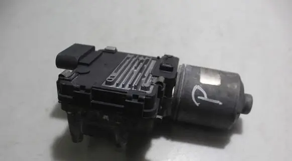 Volkswagen Phaeton Wiper motor