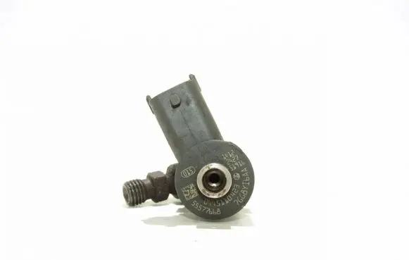 Opel Insignia A Fuel injector 0445110423