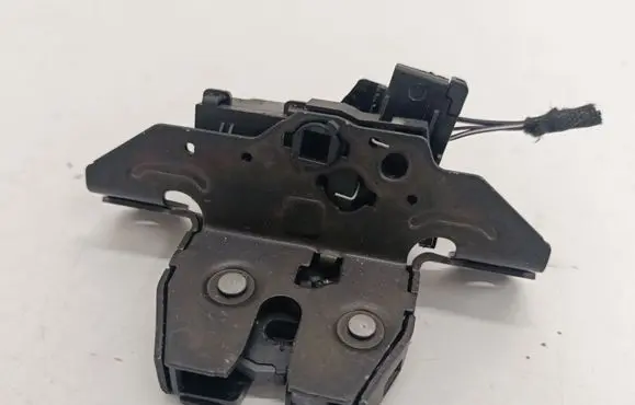 Opel Insignia B Tailgate/trunk/boot lock/catch/latch 13509599