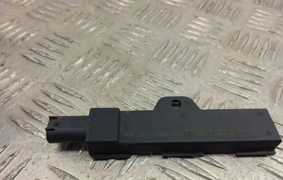 Interior comfort aerial antenna
