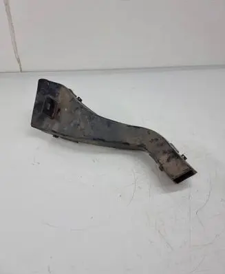 Land Rover Discovery 5 Air intake duct part HY322D209AC