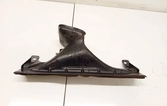 Audi A4 S4 B5 8D Air intake duct part 8d1858431a
