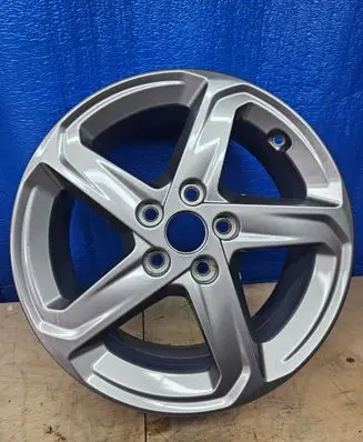 Ford Focus R16 alloy rim 