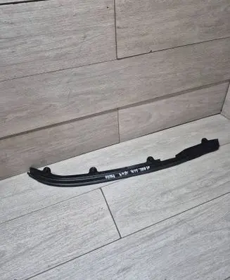 Mercedes-Benz GLB x247 Front door glass trim molding A2477209703