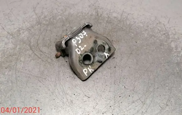 Peugeot 307 Front door lower hinge 