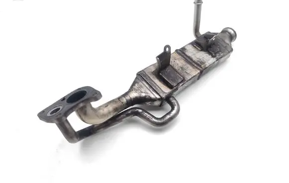 Mercedes-Benz E AMG W212 EGR valve cooler