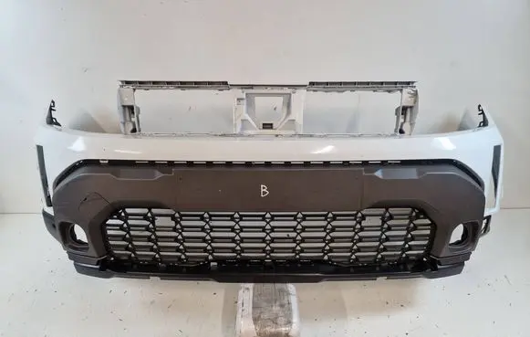 Dacia Duster III Front bumper 620263520R