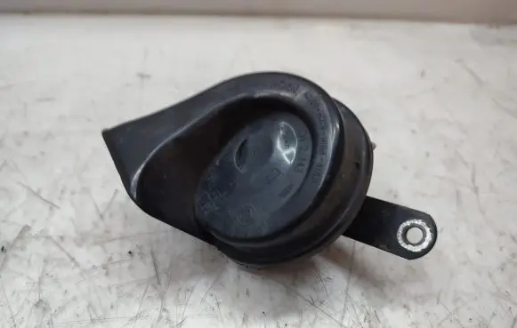 Mercedes-Benz E C207 W207 Horn signal CH2143