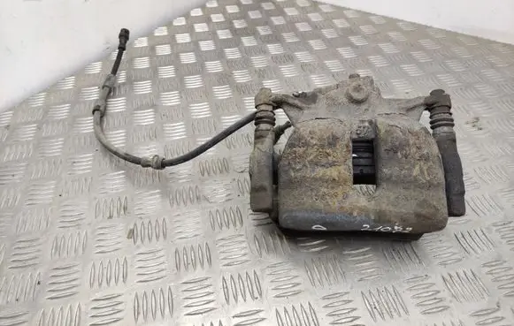 Volkswagen PASSAT B8 Front brake caliper