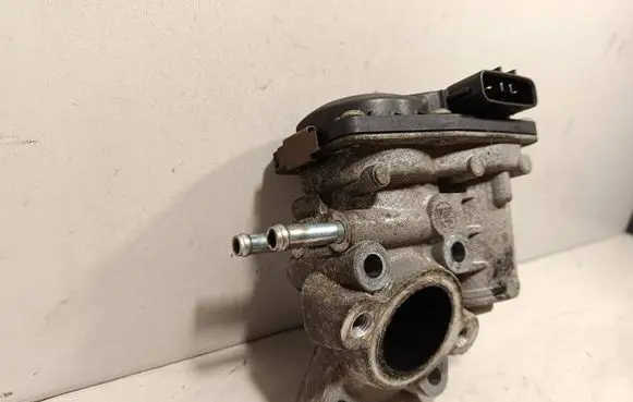 Nissan Navara D40 EGR valve 14710EC00B 1501000021 07J190185