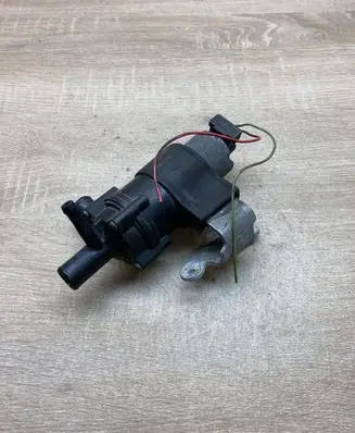 Mercedes-Benz E W210 Electric auxiliary coolant/water pump 0018353564 0392020029 0115450128
