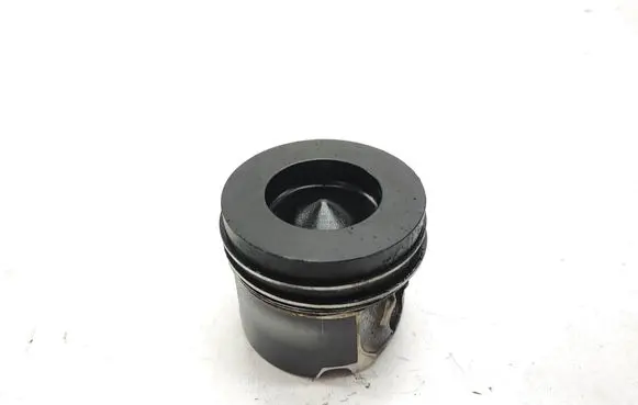 BMW 5 F10 F11 Piston 84L110