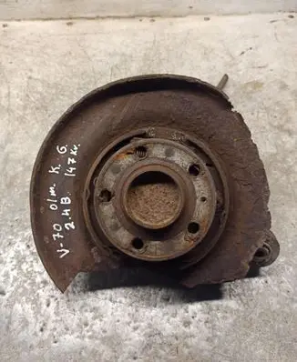 Volvo V70 Rear wheel hub