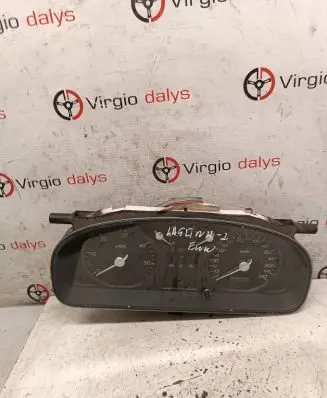 Renault Laguna II Speedometer (instrument cluster) 8200170297 501019550076 7JDTA32