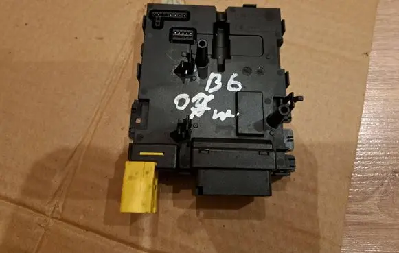 Volkswagen PASSAT B6 Steering angle sensor 3C0953549A 05113810 01104052620018