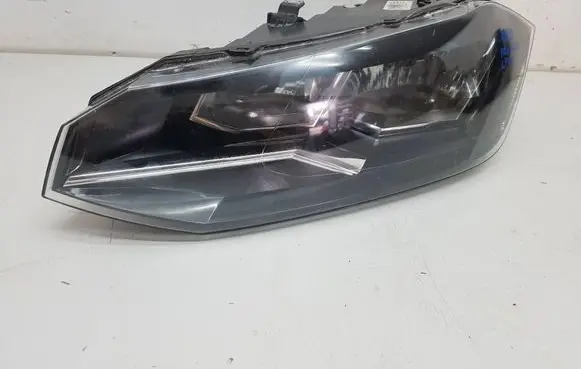 Volkswagen Polo VI Headlight/headlamp 2G1941005