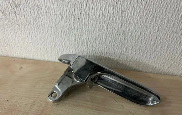 Mercedes-Benz E W211 Front door interior handle A2117660224