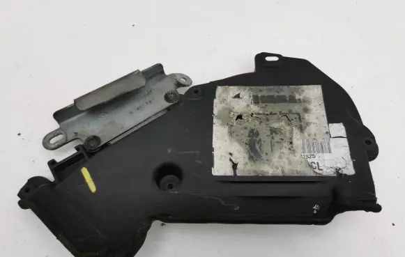 Citroen DS3 Timing belt guard (cover) 9684193080 9686975480