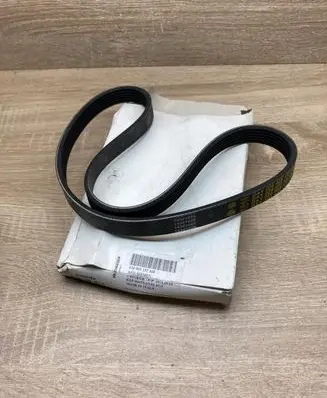 Audi Q7 4M Timing belt 028903137AM