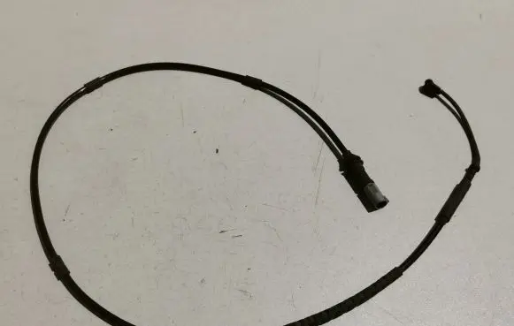 BMW 5 F10 F11 Brake pads wear sensor 34356792292