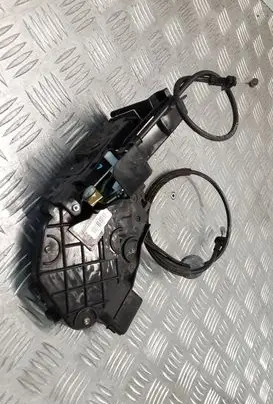 Ford Focus C-MAX Front door lock R21812ML