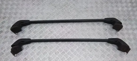 Volvo XC90 Roof transverse bars on the 