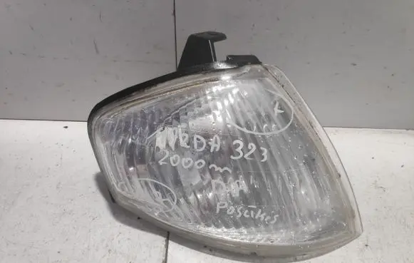 Mazda 323 Front indicator light 083161515R