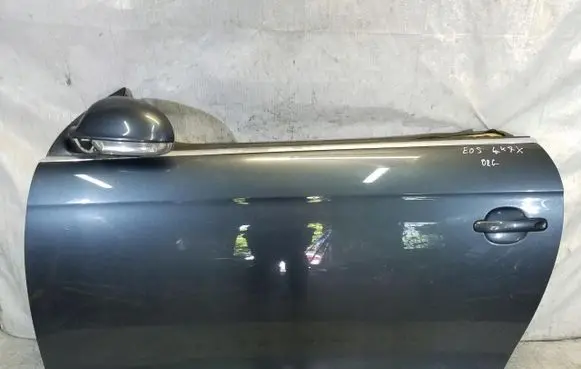 Volkswagen Eos Front door