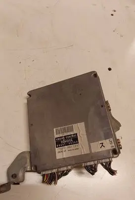 Toyota Avensis Verso Engine control unit/module 1758005461