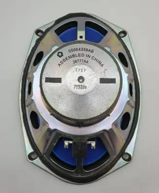 Dodge Durango Front door speaker 05064358AB 05064358 26777AA