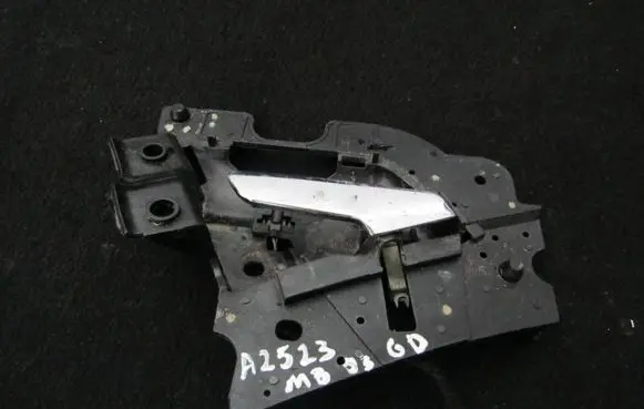 Mercedes-Benz S W220 Rear door interior handle a2107600661r