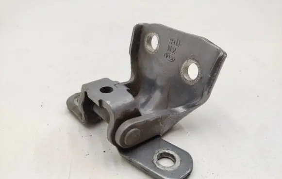 KIA Sportage Rear door upper hinge
