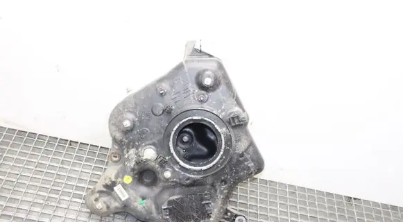 Audi A6 S6 C7 4G AdBlue liquid reservoir 4G0131877F