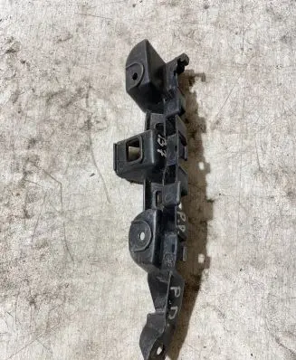 Volkswagen PASSAT B7 Front bumper mounting bracket 3AD807184
