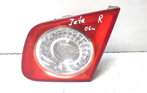 Volkswagen Jetta V Tailgate rear/tail lights